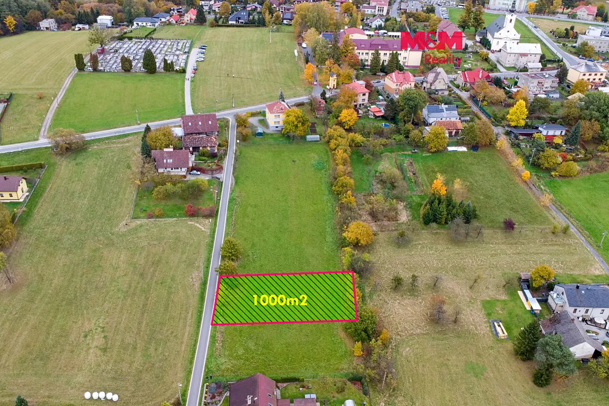Prodej stavebního pozemku 1000 m²